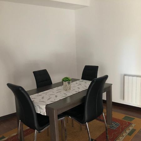Apartamento Mosteiro Pontevedra Eksteriør billede